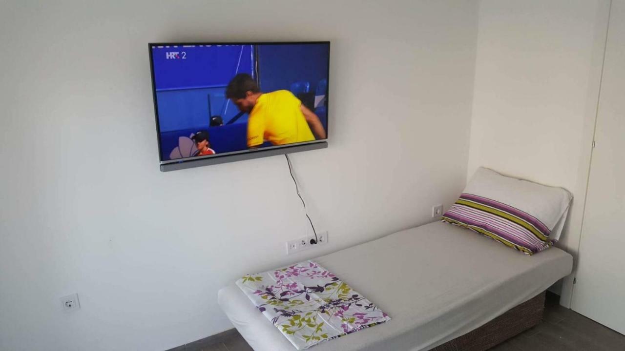 Apartments Venerea Nin Εξωτερικό φωτογραφία