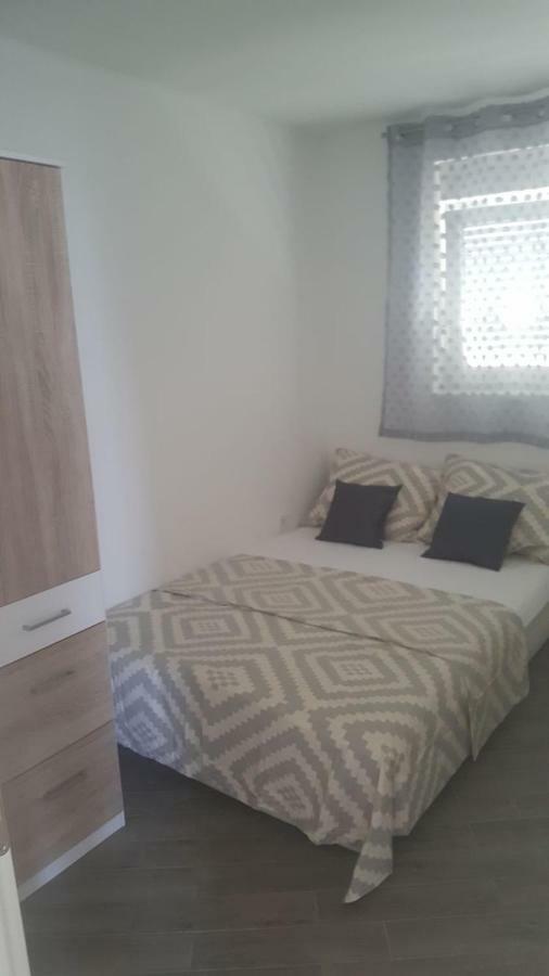 Apartments Venerea Nin Εξωτερικό φωτογραφία