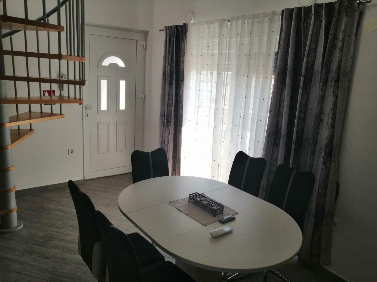 Apartments Venerea Nin Εξωτερικό φωτογραφία